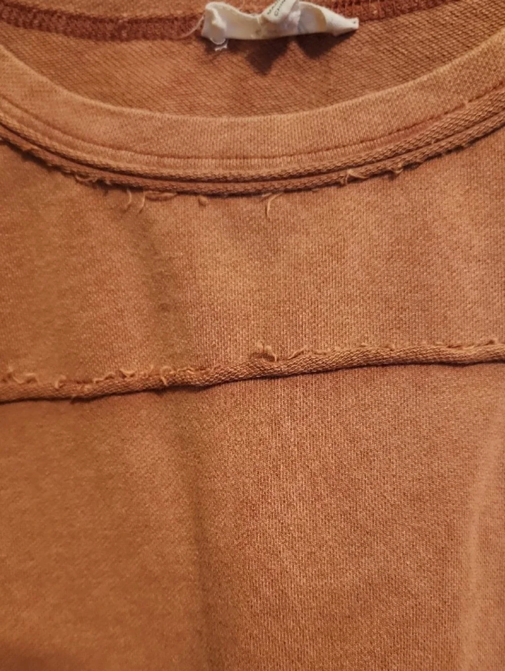 Easel Los Angeles Oversized rust-colored knit top, Medium - Picture 4 of 9